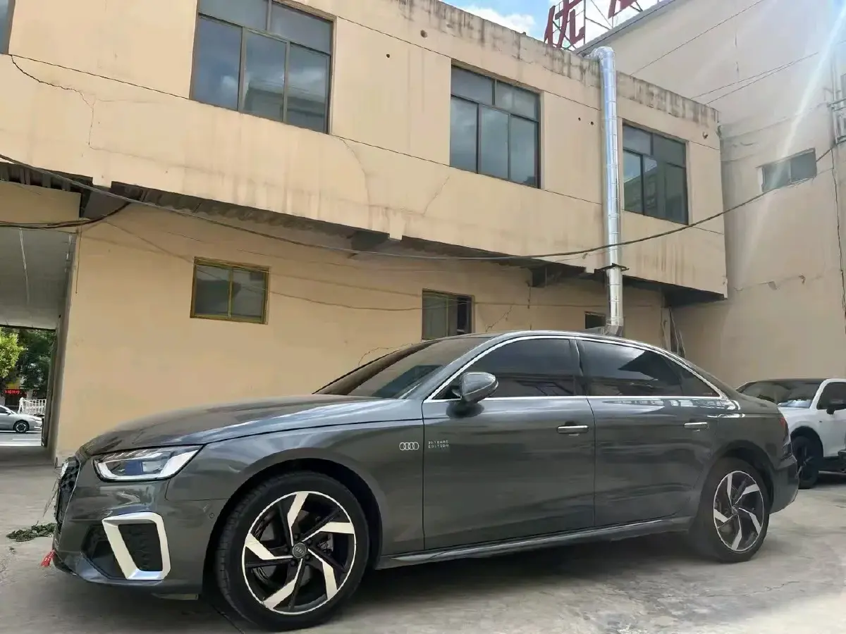 2020 Audi A4L 2.0T 150HP L4 7DCT