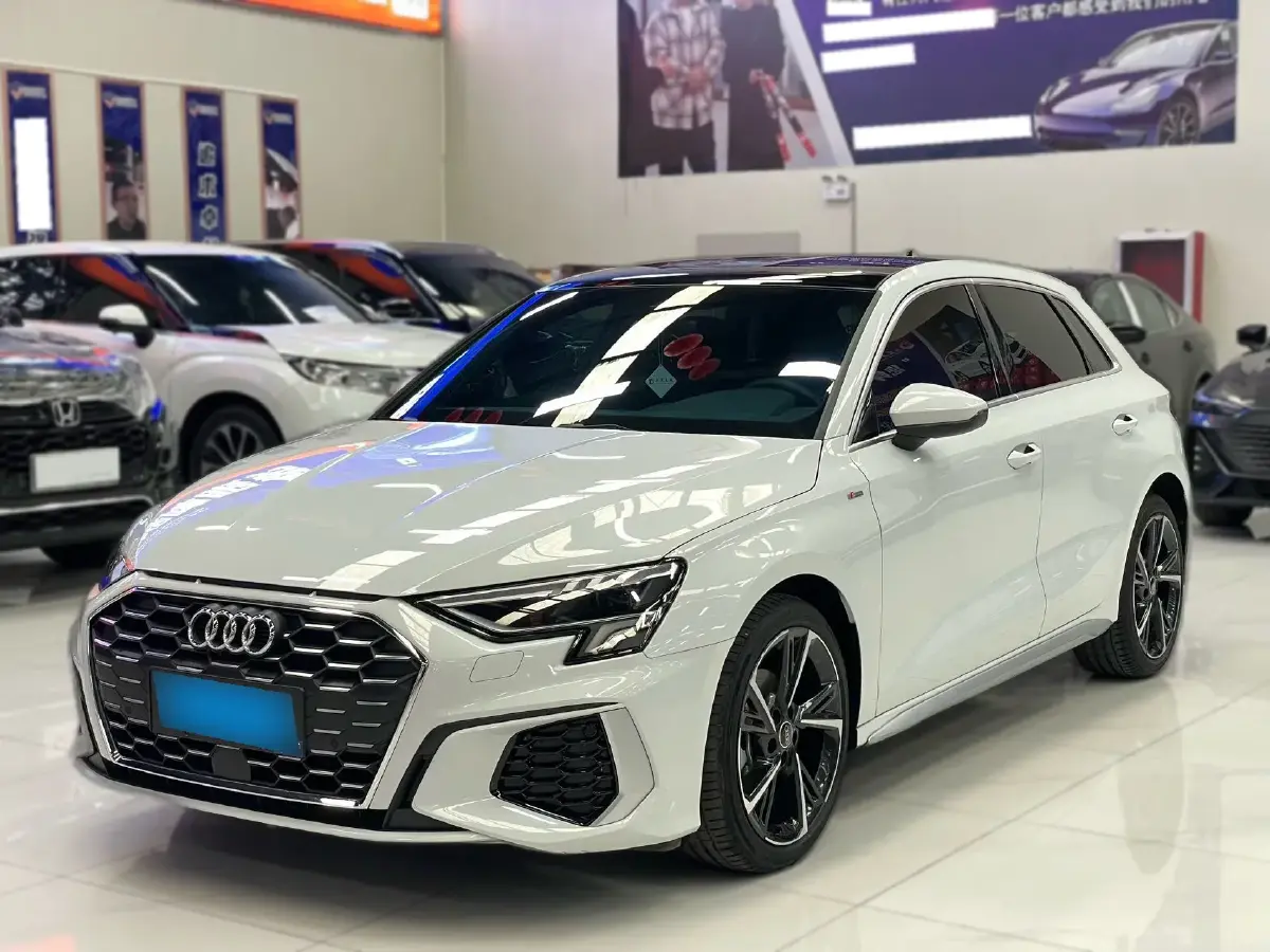 2022 Audi A3 1.4T 150HP L4 7DCT