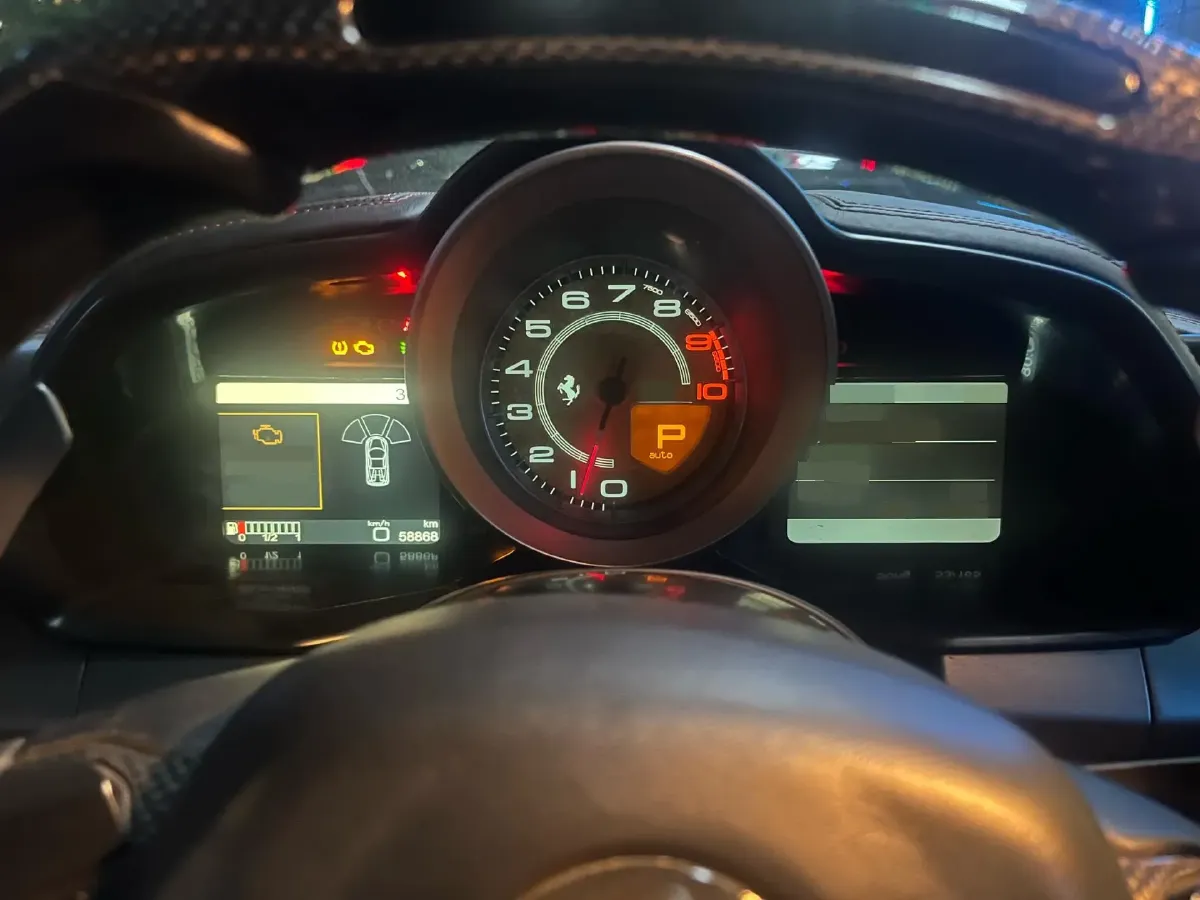 2013 Ferrari 458 4.5L 570HP V8 7DCT,autocango,china used car exporter,china ev exporter,chinese used car exporter,chinese used ev exporter