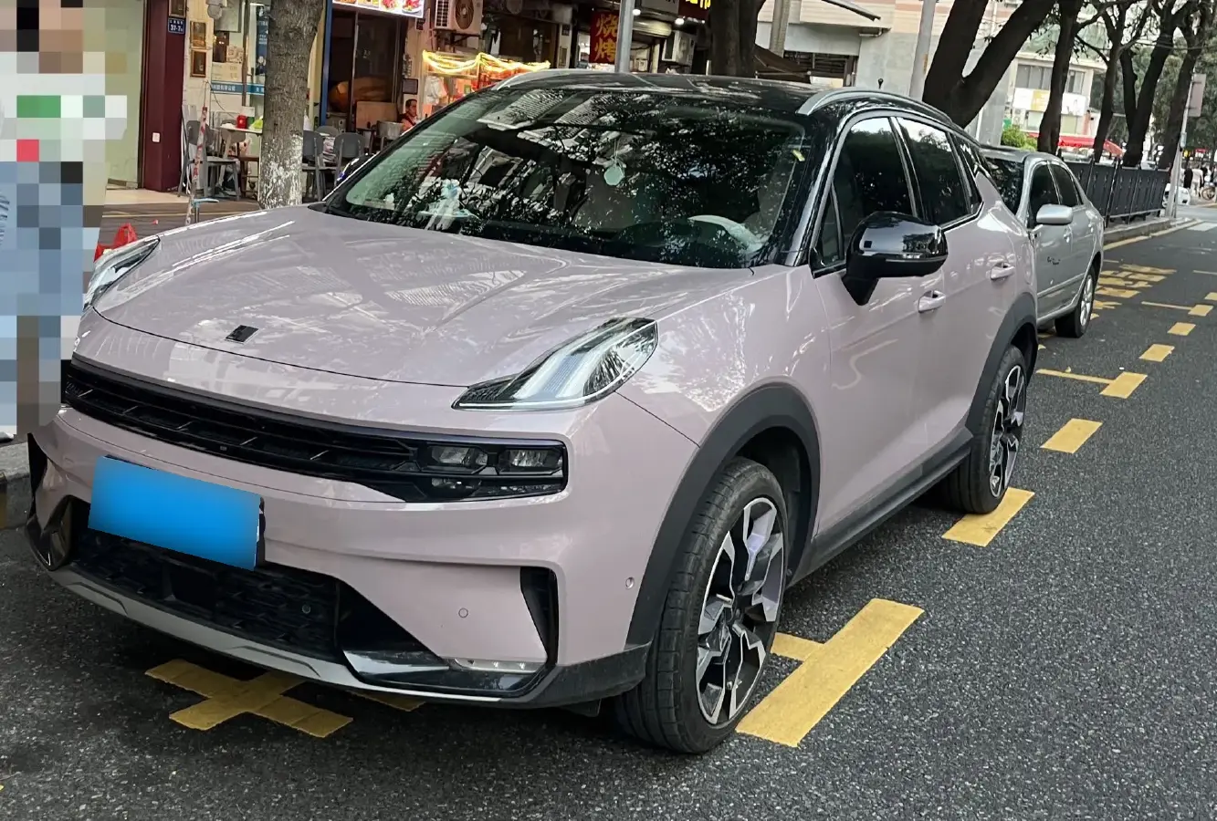 2022 LYNK&CO 06 EM-P 1.5T 177HP L3 7DCT PHEV 15.5KWH