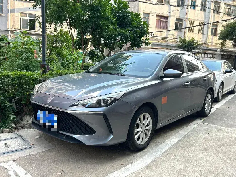 2023 Roewe i5 1.5L 129HP L4 CVT