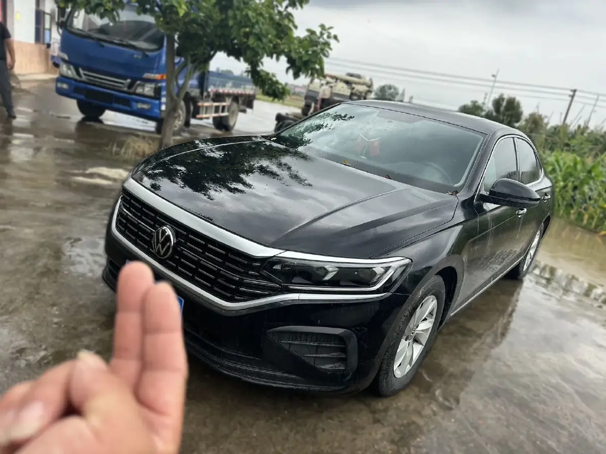 2022 Volkswagen Passat 1.4T 150HP L4 7DCT