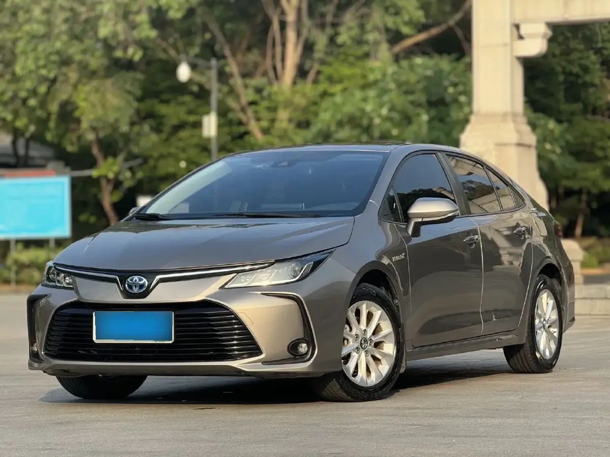 2022 Toyota Corolla 1.8L 98HP L4 E-CVT Hybrid