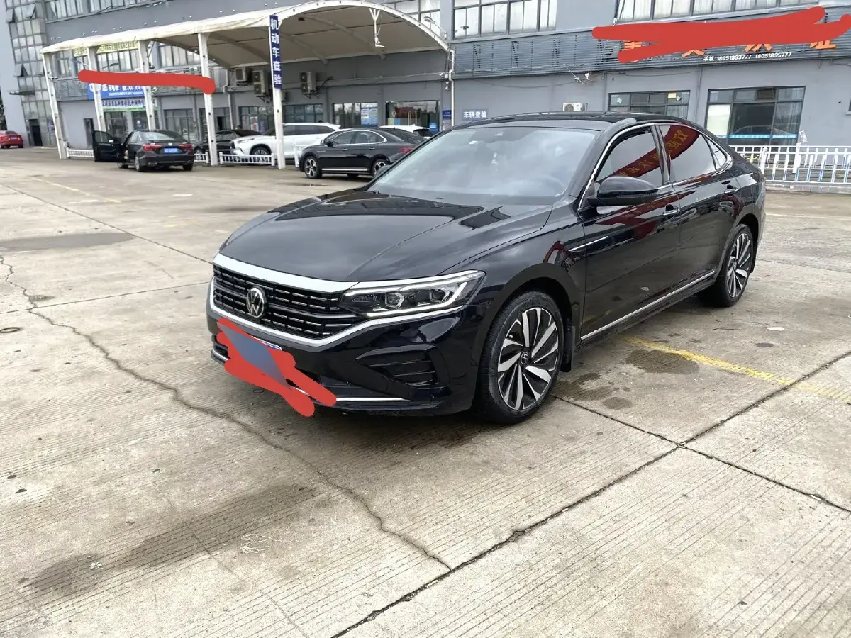 2022 Volkswagen Passat 2.0T 186HP L4 7DCT