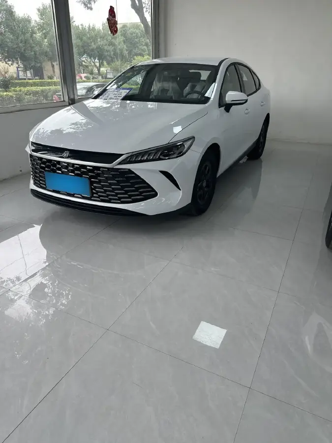 2025 BYD Qin Plus 1.5L 101HP L4 E-CVT PHEV 7.68KWH