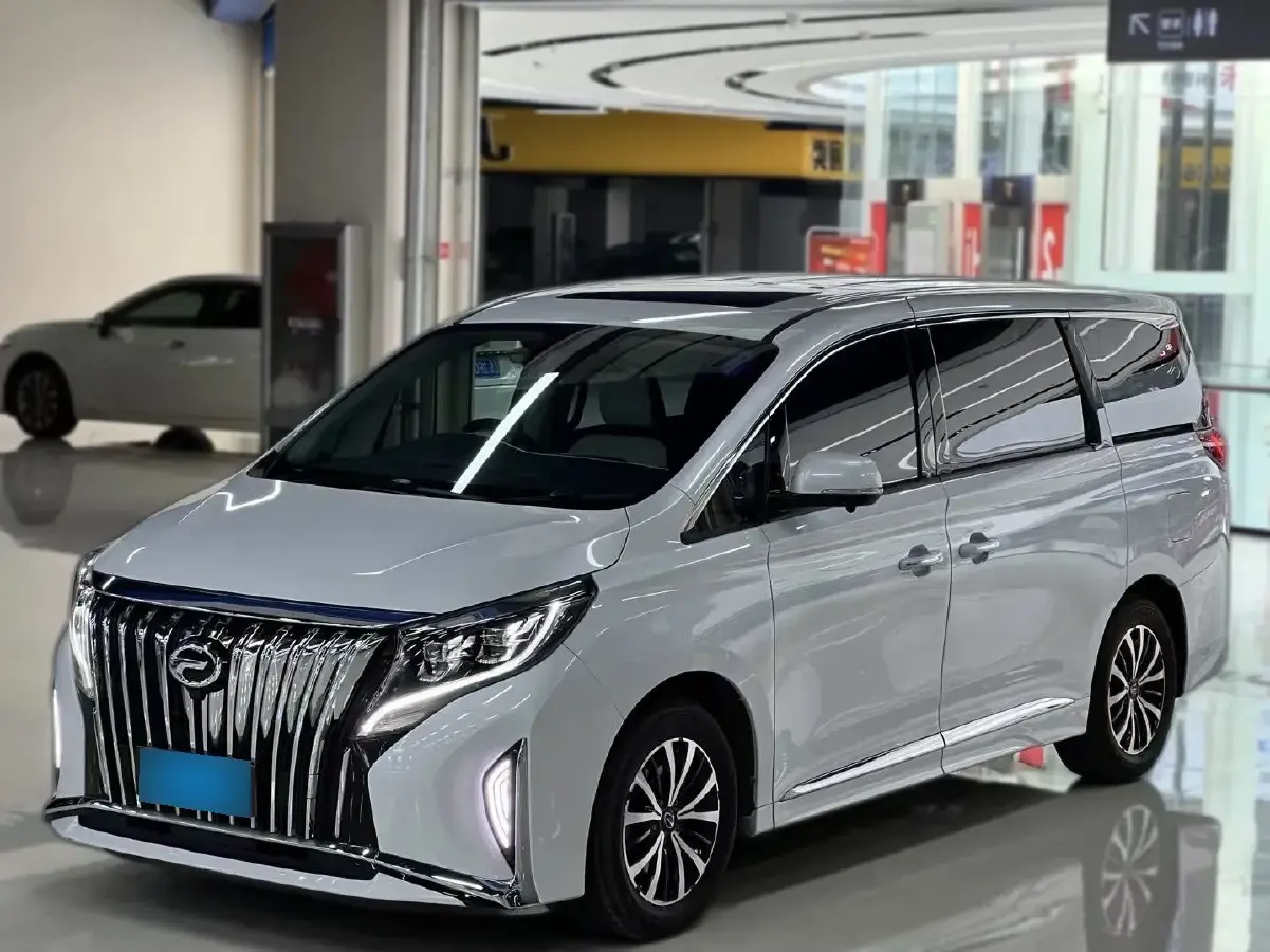 2023 GAC Trumpchi M8 2.0T 252HP L4 8AT