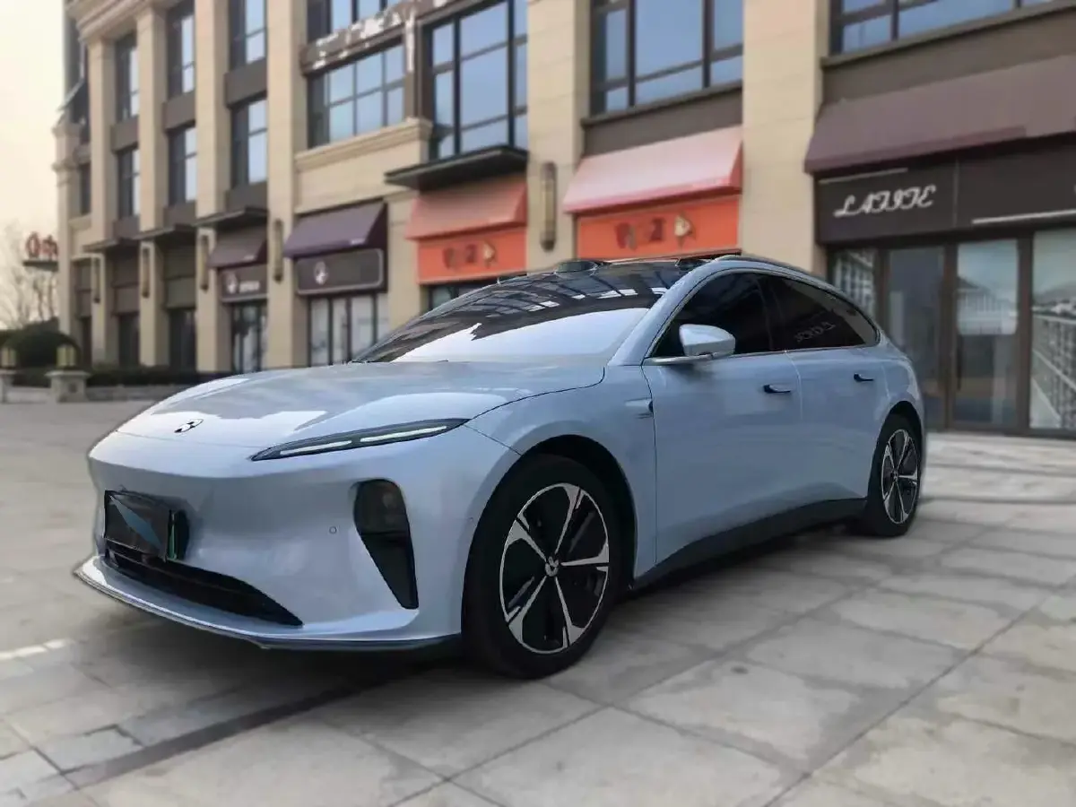 2024 NIO ET5T BEV 75KWH