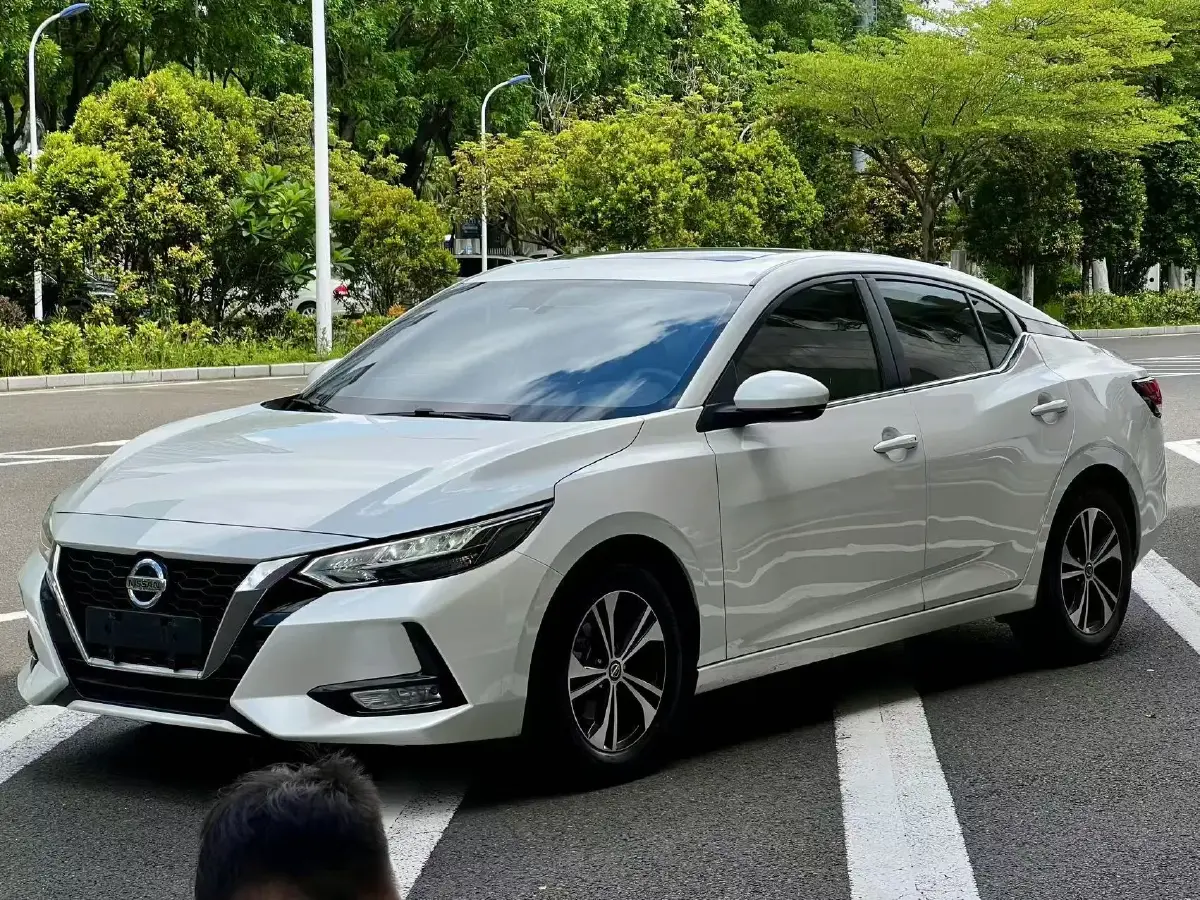 2022 Nissan Sylphy 1.6L 135HP L4 CVT