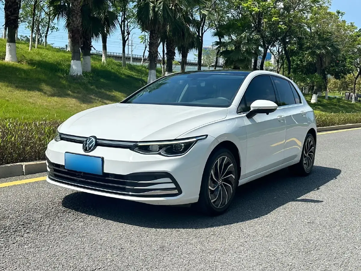 2021 Volkswagen Golf 1.4T 150HP L4 7DCT