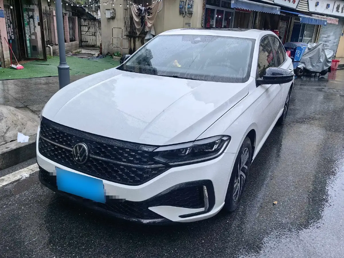 2024 Volkswagen Lavida 1.5T 160HP L4 7DCT