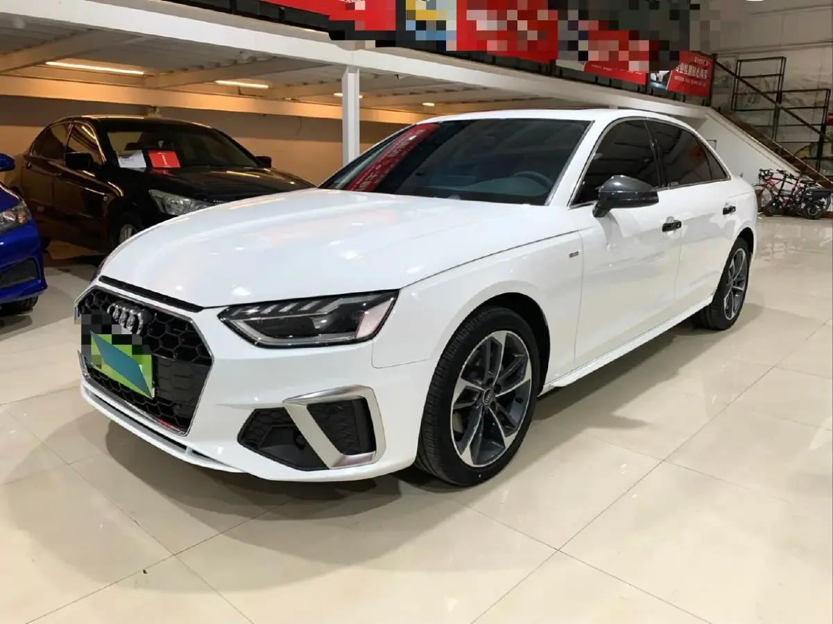 2023 Audi A4L 2.0T 190HP L4 7DCT