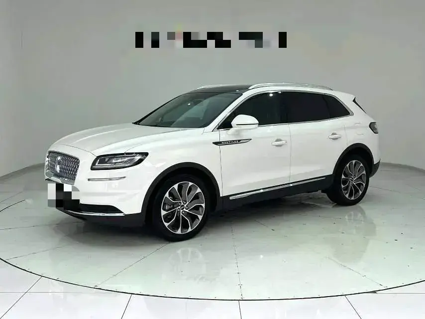 2021 Lincoln Nautilus 2.0T 245HP L4 8AT