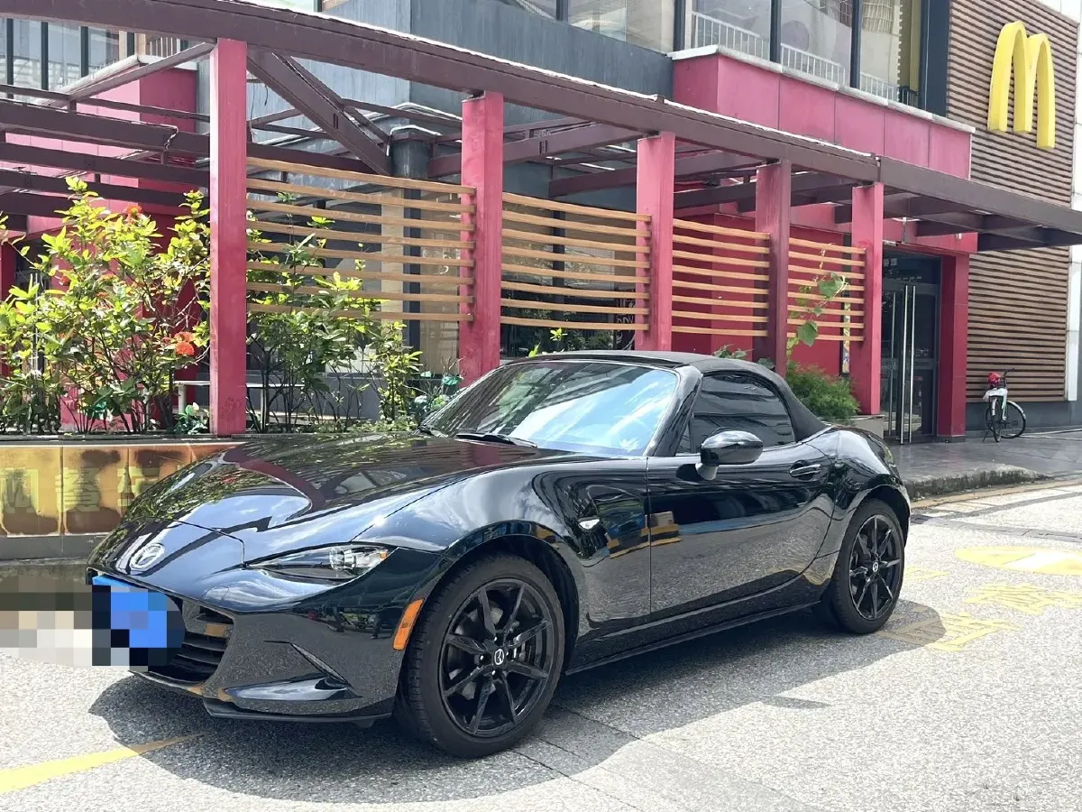 2023 BMW 3.0T 333HP L6 8AT,autocango,china used car exporter,china ev exporter,chinese used car exporter,chinese used ev exporter