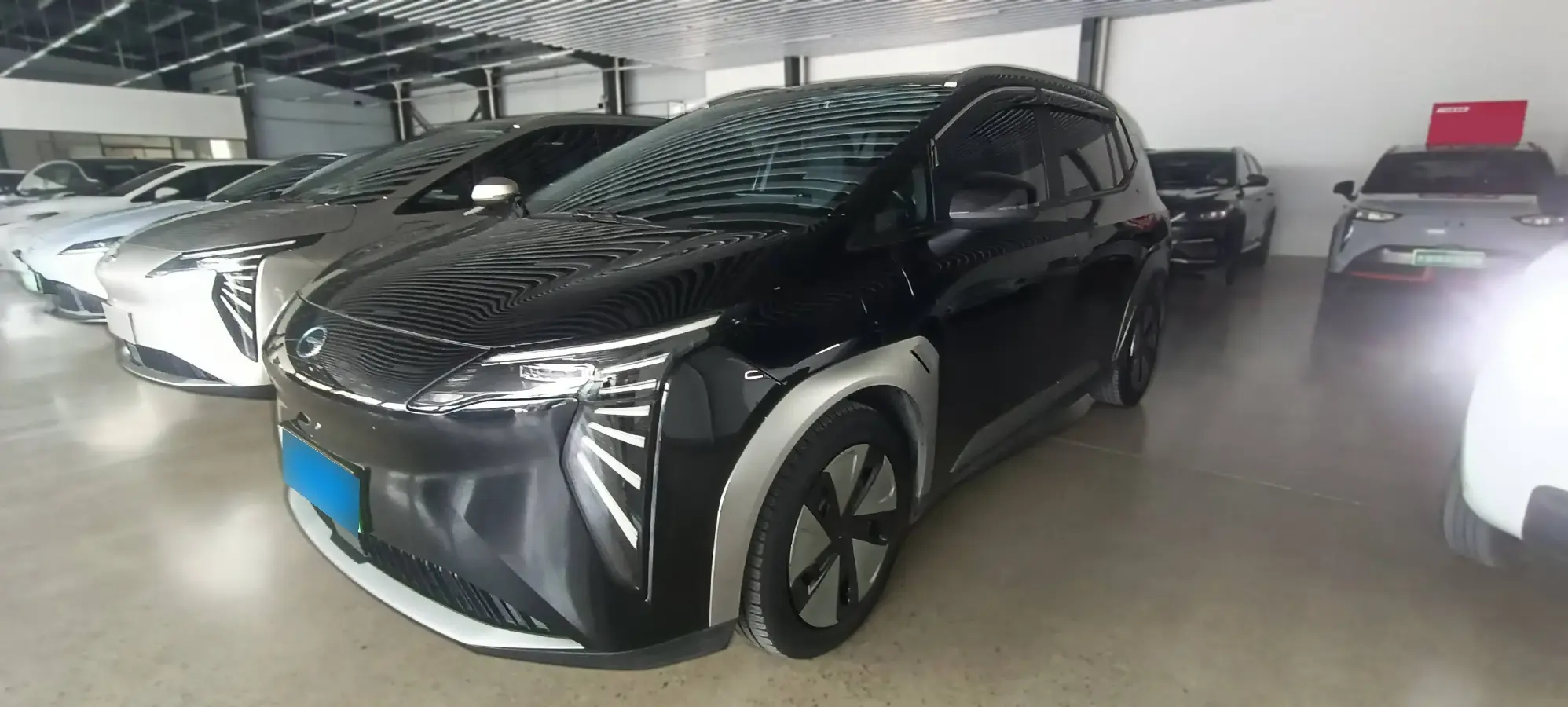 2023 Aion Y BEV 61.7KWH