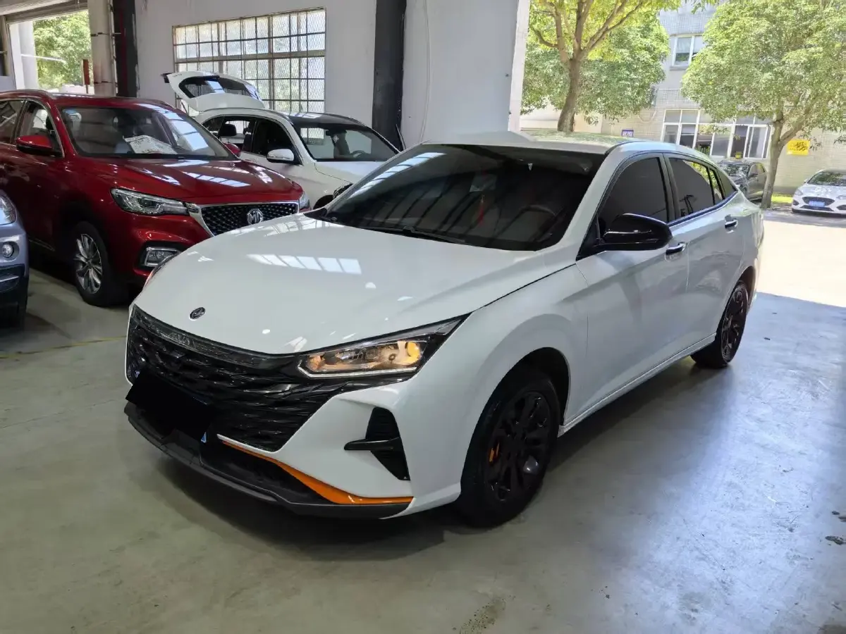 2023 DongFeng Aeolus YiXuan 1.5L 125HP L4 6DCT