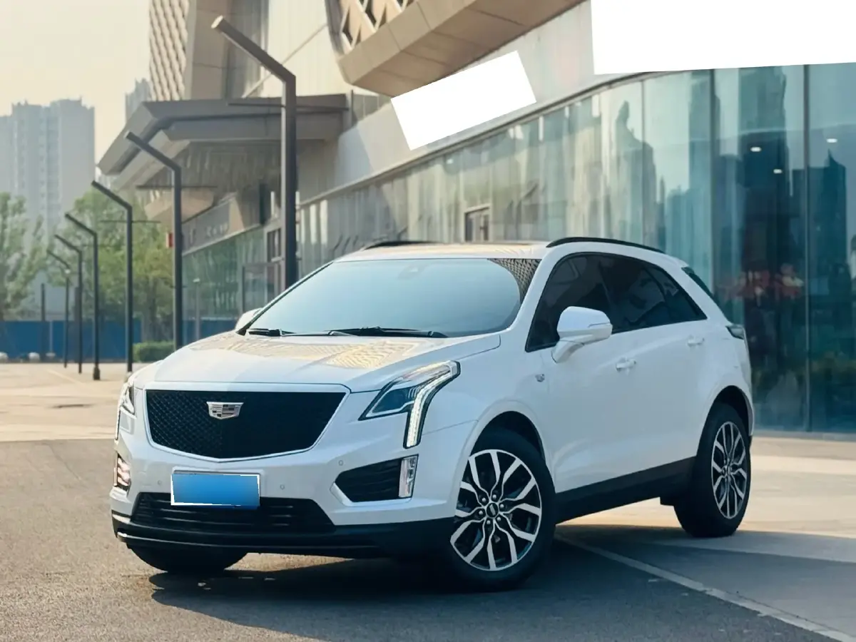 2022 Cadillac XT5 2.0T 237HP L4 9AT