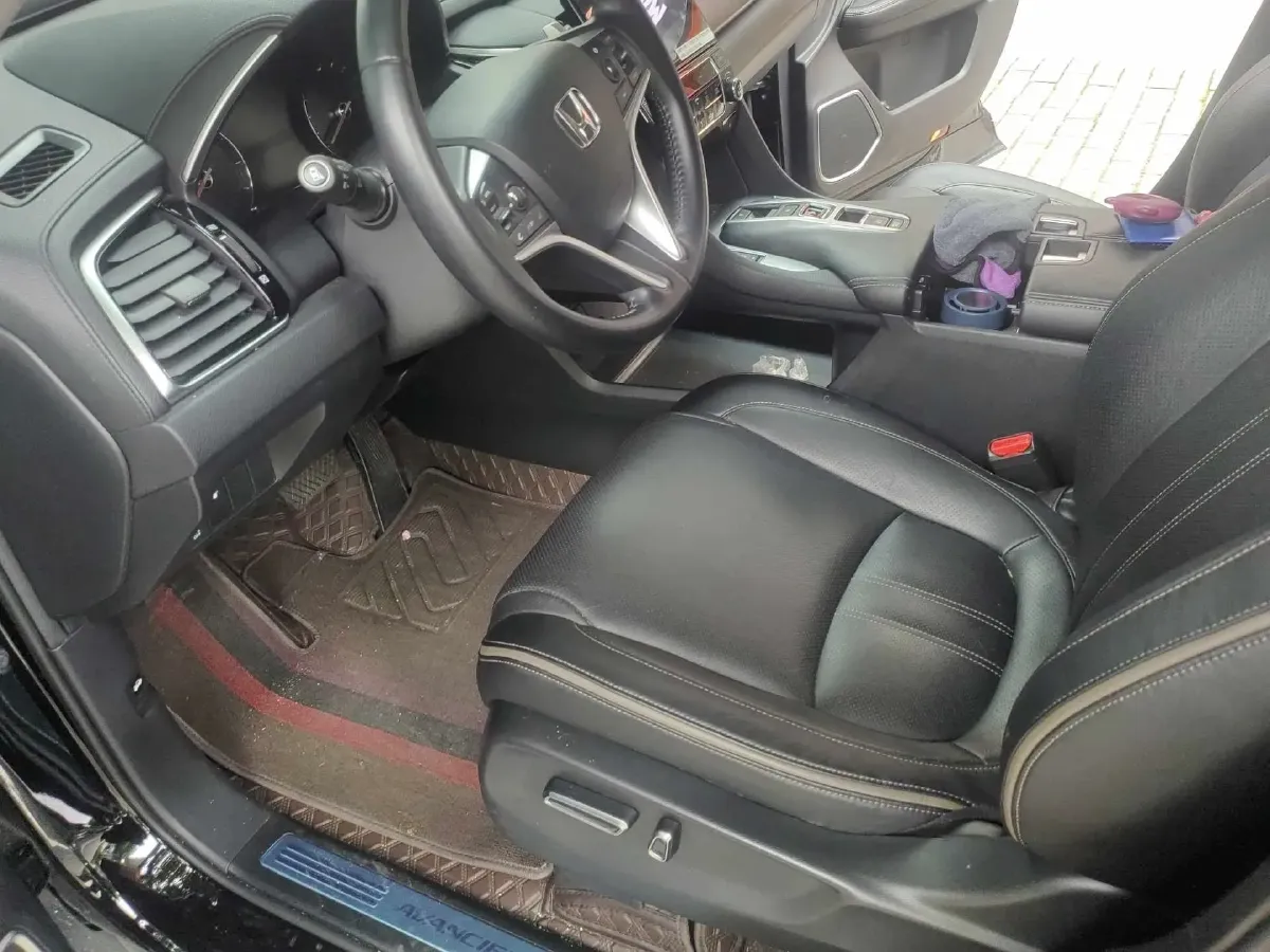 2020 Honda Avancier 2.0T 272HP L4 9AT,autocango,china used car exporter,china ev exporter,chinese used car exporter,chinese used ev exporter