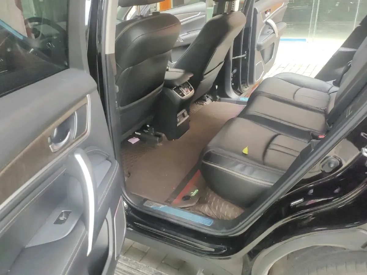 2020 Honda Avancier 2.0T 272HP L4 9AT,autocango,china used car exporter,china ev exporter,chinese used car exporter,chinese used ev exporter