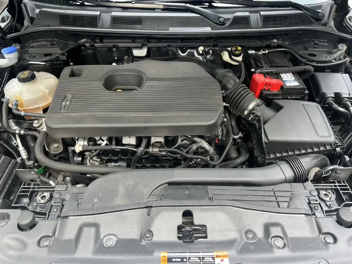 2022 Lincoln Corsair 2.0T 245HP L4 8AT,autocango,china used car exporter,china ev exporter,chinese used car exporter,chinese used ev exporter