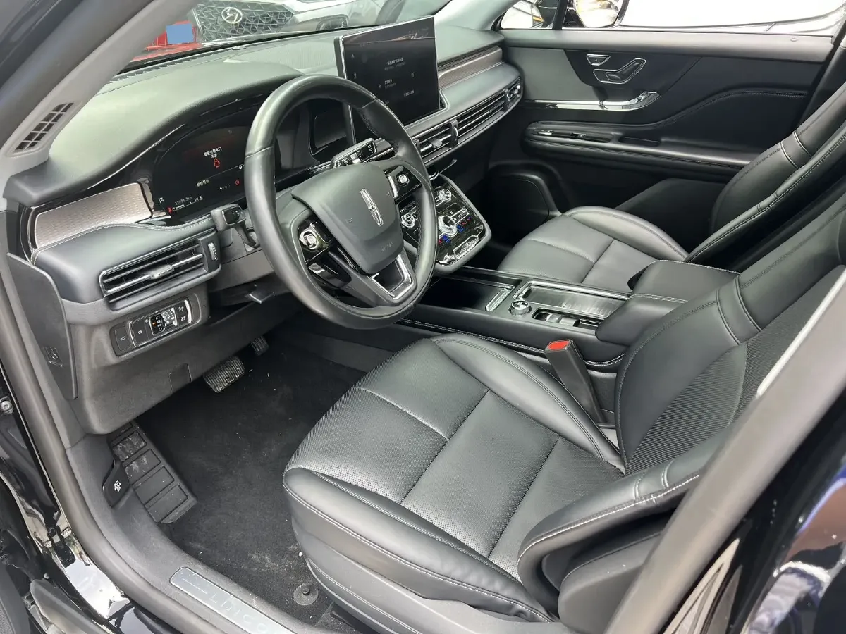 2022 Lincoln Corsair 2.0T 245HP L4 8AT,autocango,china used car exporter,china ev exporter,chinese used car exporter,chinese used ev exporter