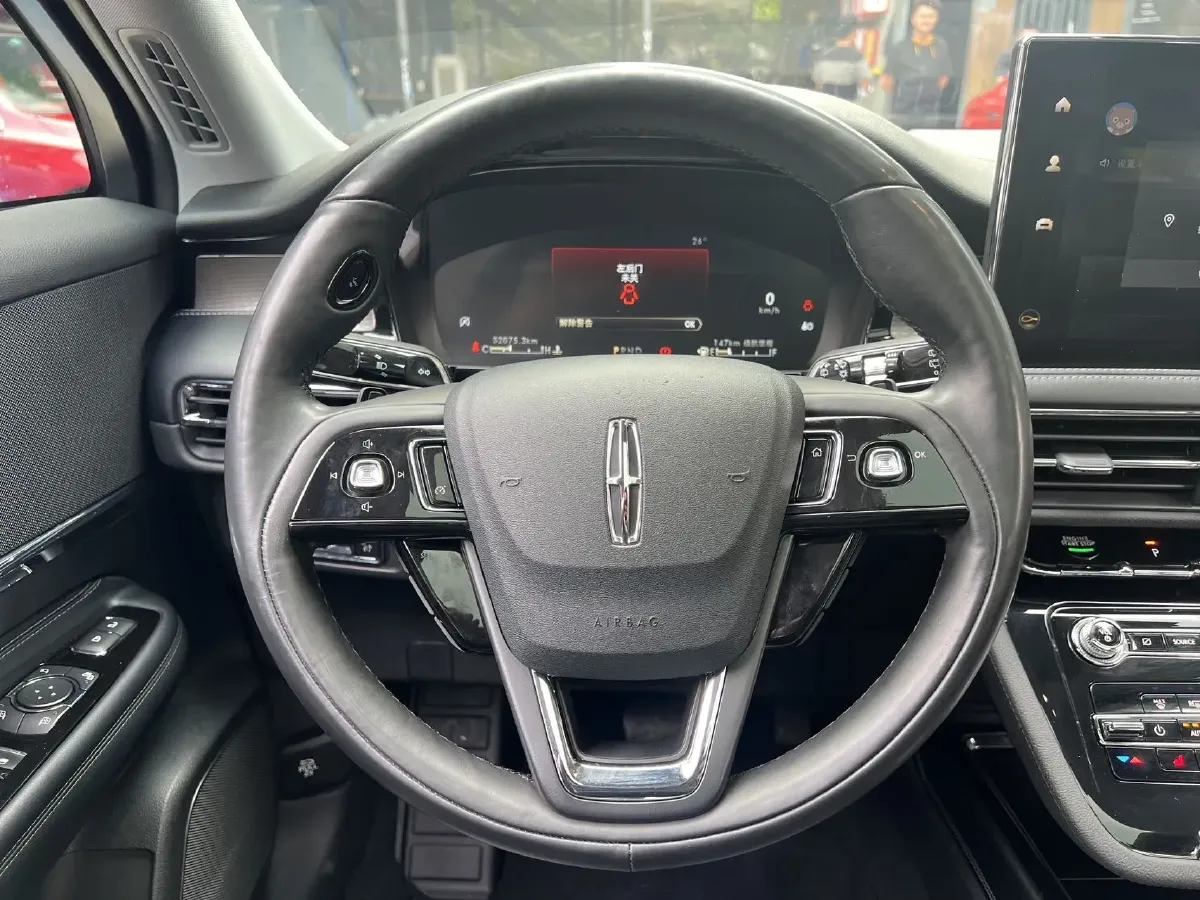 2022 Lincoln Corsair 2.0T 245HP L4 8AT,autocango,china used car exporter,china ev exporter,chinese used car exporter,chinese used ev exporter