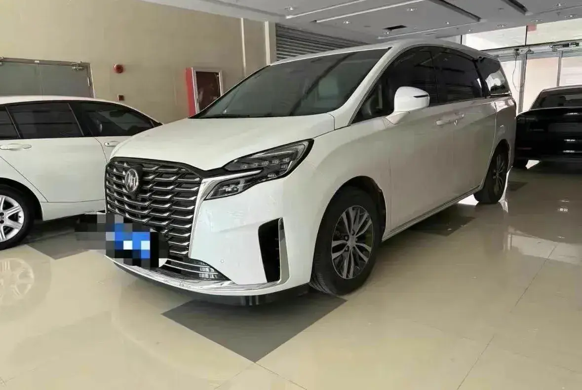 2023 Buick GL8 2.0T 237HP L4 9AT