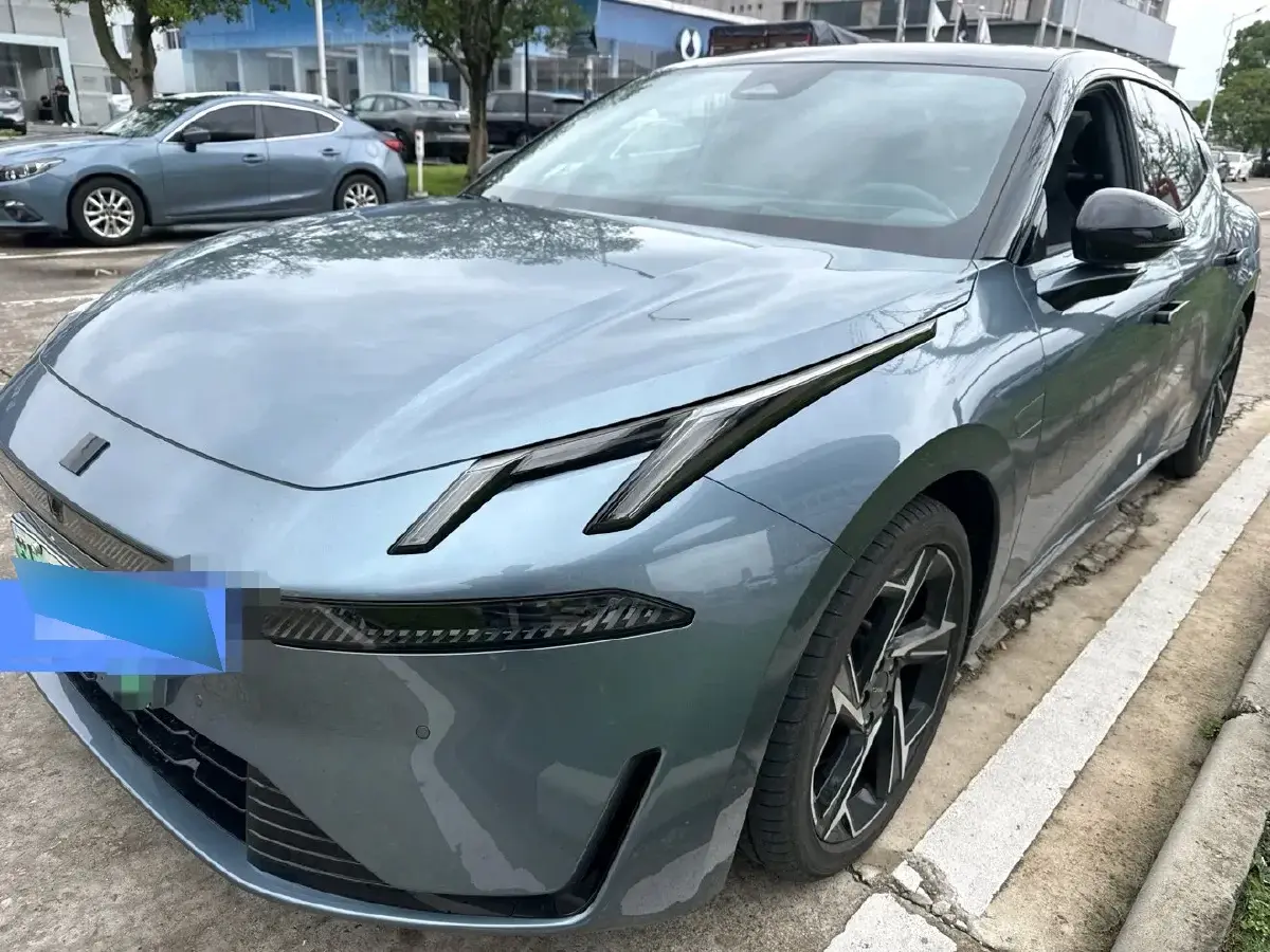 2024 LYNK&CO 07 EM-P 1.5T 163HP L4 3DHT PHEV 18.99KWH