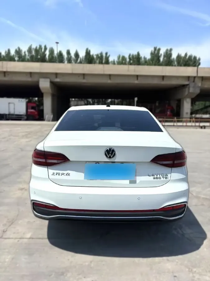 2023 Volkswagen Lavida 1.4T 150HP L4 7DCT,autocango,china used car exporter,china ev exporter,chinese used car exporter,chinese used ev exporter