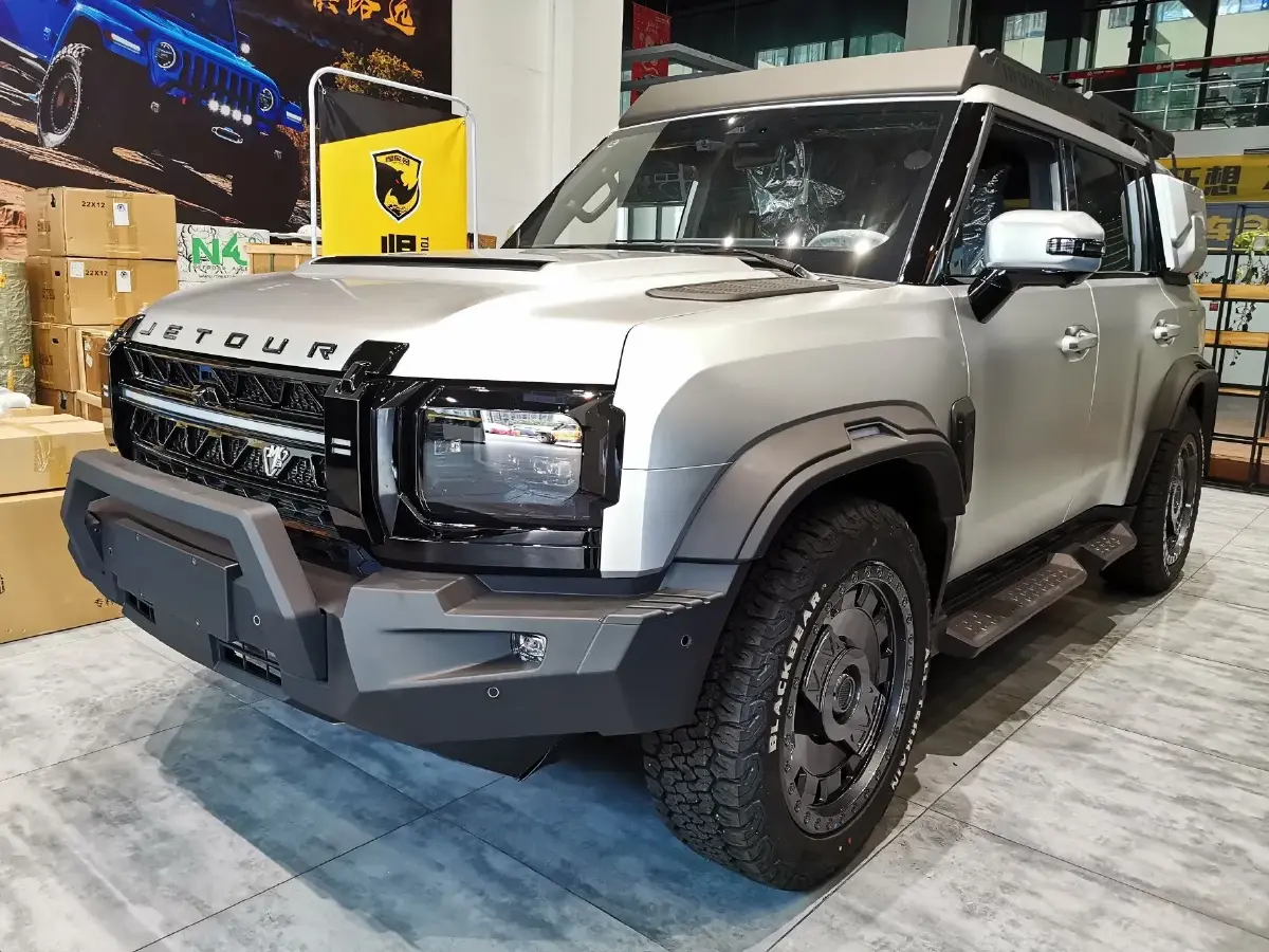 2024 Jetour Traveller 2.0T 254HP L4 7DCT