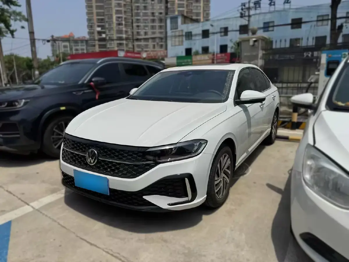2024 Volkswagen Lavida 1.5L 110HP L4 6AT