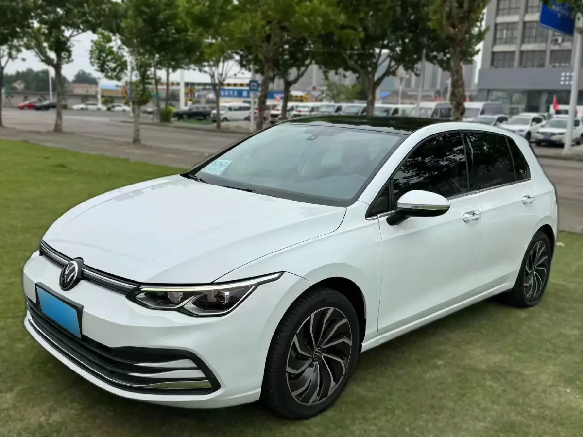 2023 Volkswagen Golf 1.4T 150HP L4 7DCT