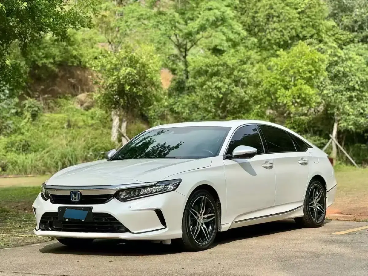 2022 Honda Inspire 2.0L 146HP L4 E-CVT Hybrid