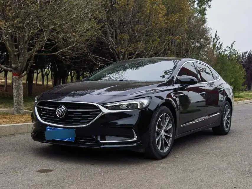 2022 Buick Larcosse 2.0T 237HP L4 9AT