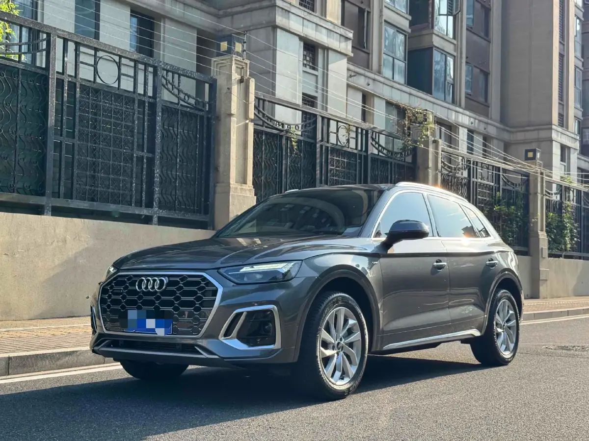 2022 Audi Q5L 2.0T 190HP L4 7DCT