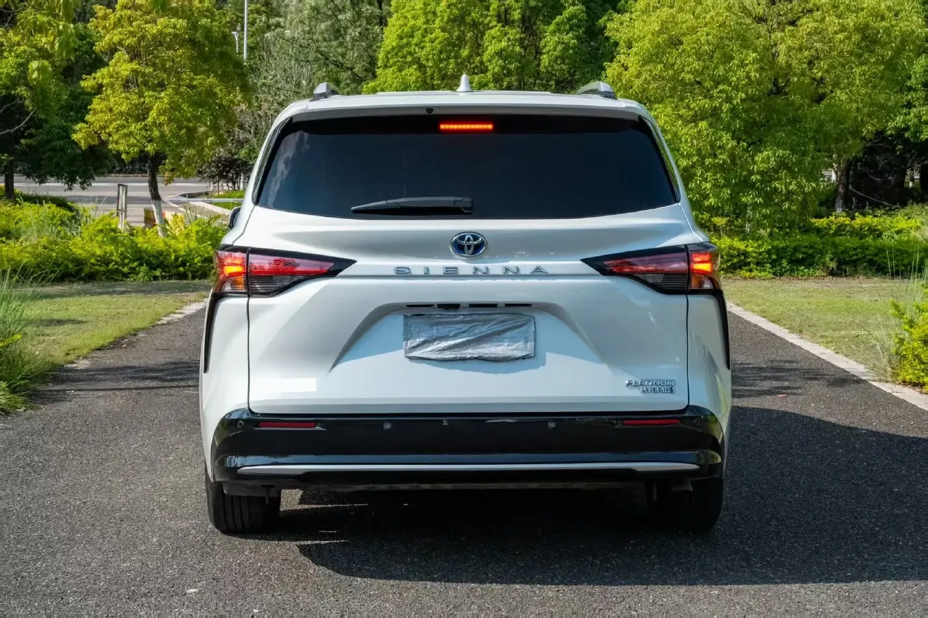 2021 Toyota Sienna 2.5L 192HP L4 E-CVT Hybrid,autocango,china used car exporter,china ev exporter,chinese used car exporter,chinese used ev exporter