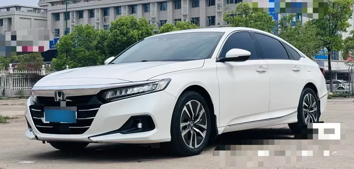 2022 Honda Accord 2.0L 146HP L4 E-CVT Hybrid