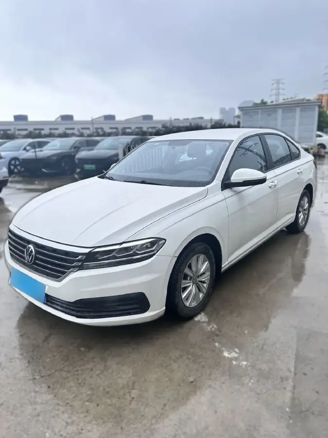 2022 Volkswagen Lavida 1.5L 113HP L4 6AT