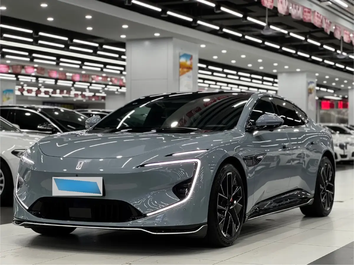 2023 Avatr 12 BEV 94.5KWH