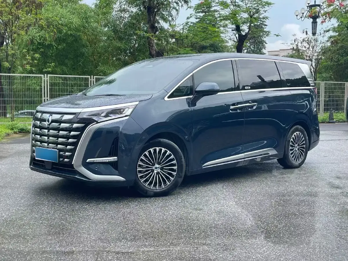 2022 Denza D9 1.5T 139HP L4 E-CVT PHEV 40.06KWH