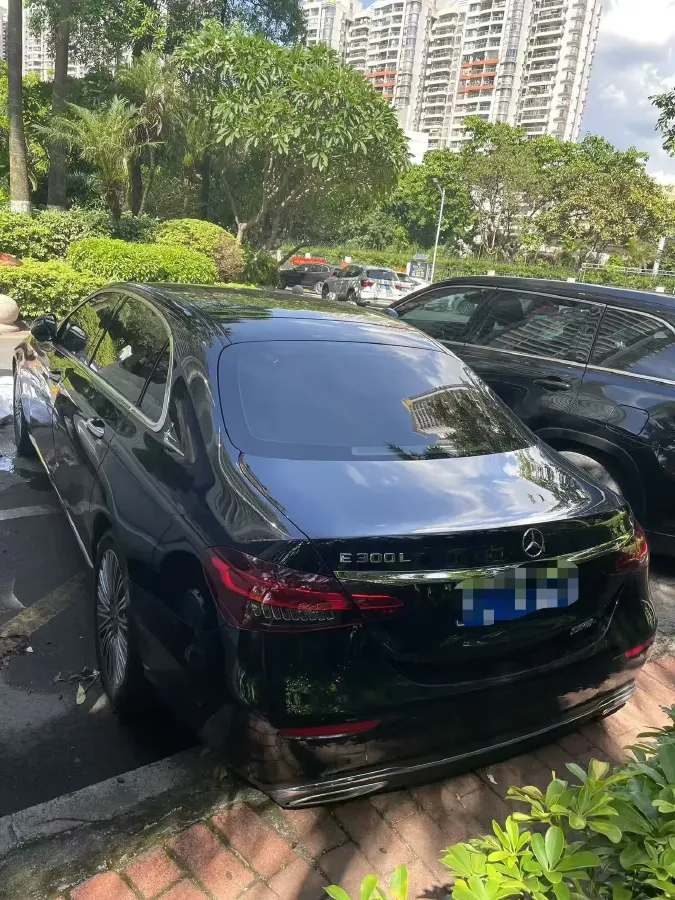 2022 Mercedes-Benz E Class 2.0T 258HP L4 9AT,autocango,china used car exporter,china ev exporter,chinese used car exporter,chinese used ev exporter