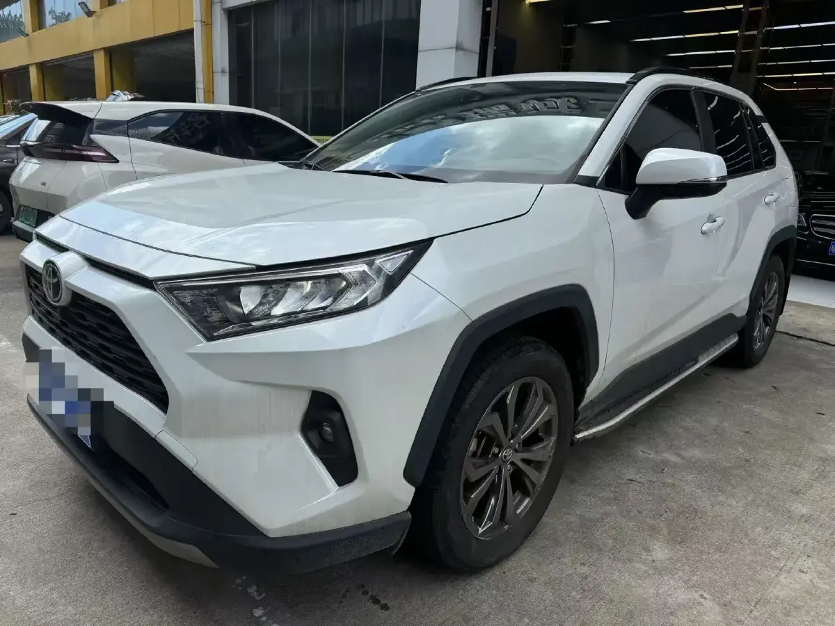 2023 Toyota RAV4 2.0L 171HP L4 CVT