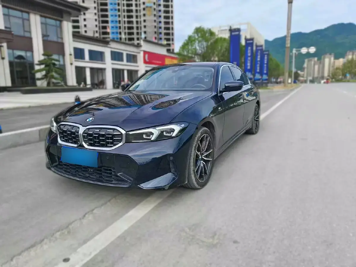 2023 BMW 3 Series 2.0T 184HP L4 8AT