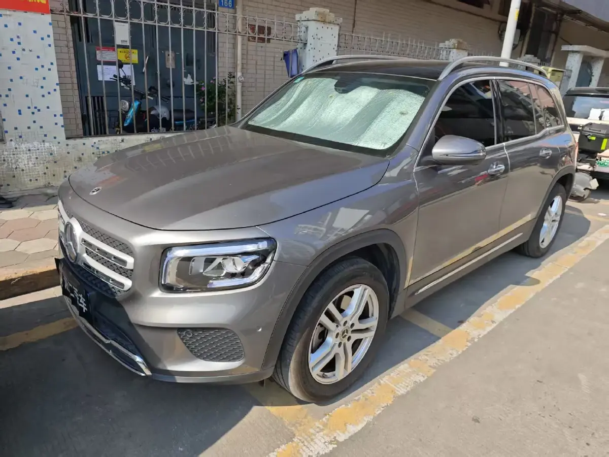 2023 Mercedes-Benz GLB Class 2.0T 190HP L4 8DCT