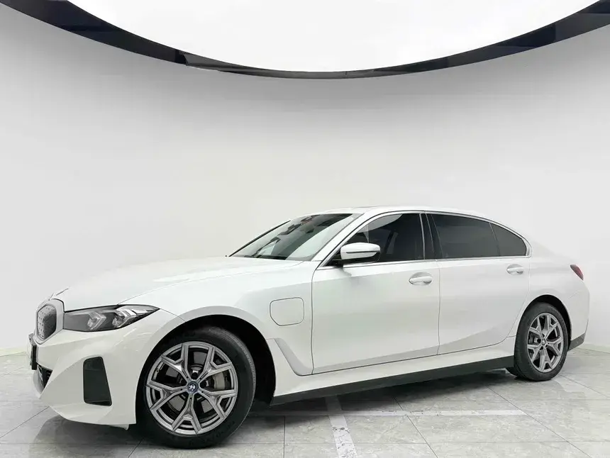 2022 BMW i3 BEV 70KWH