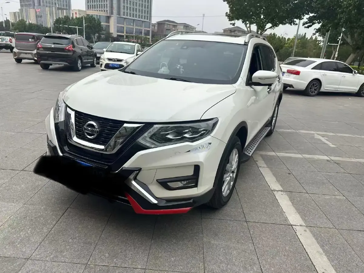 2021 Nissan X-Trail 2.0L 151HP L4 CVT
