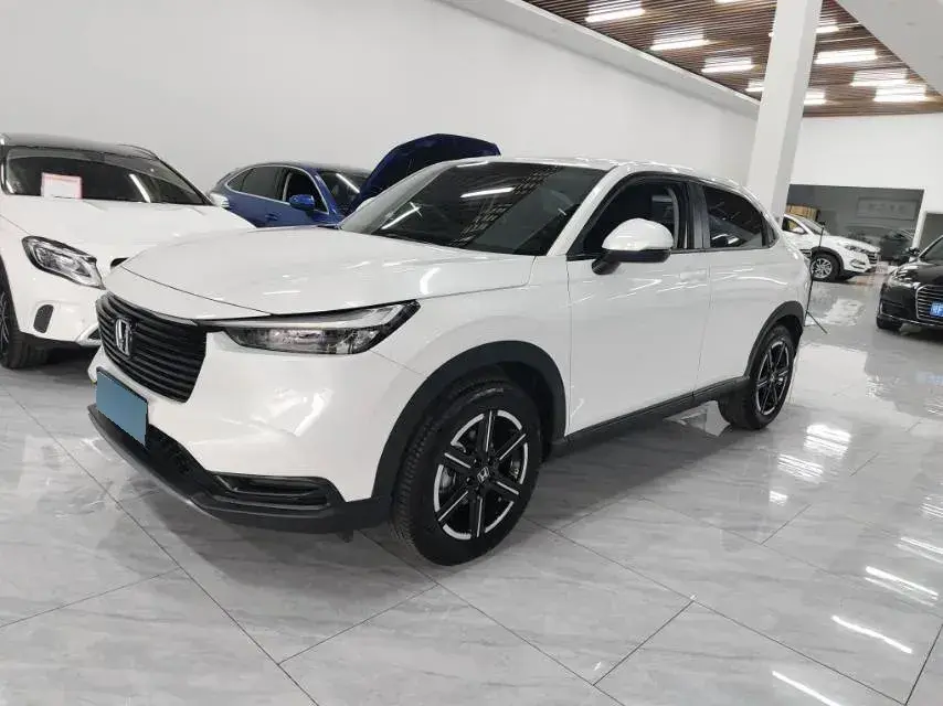 2023 Honda Vezel 1.5L 124HP L4 CVT