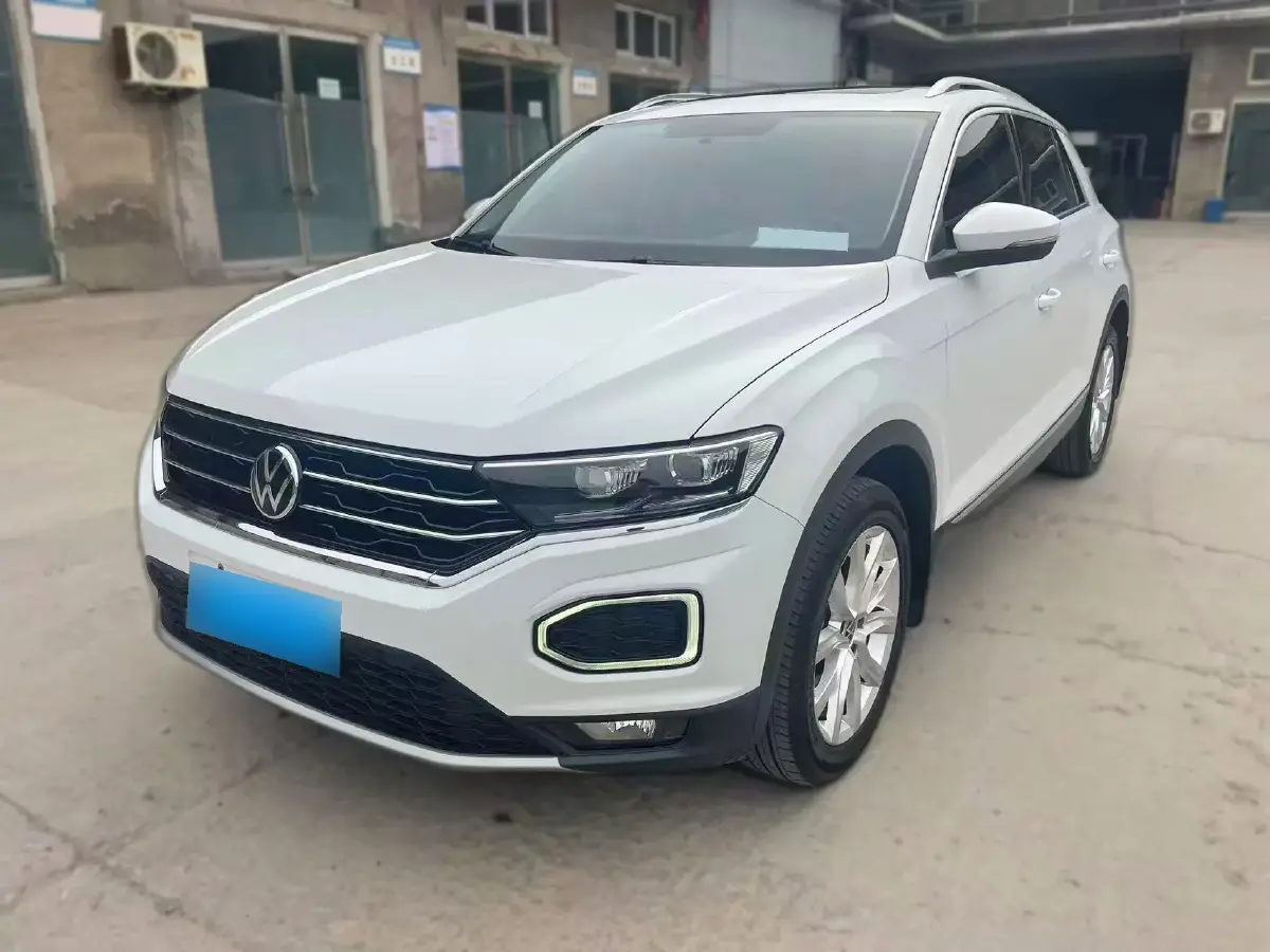 2022 Volkswagen T-Roc 1.4T 150HP L4 7DCT