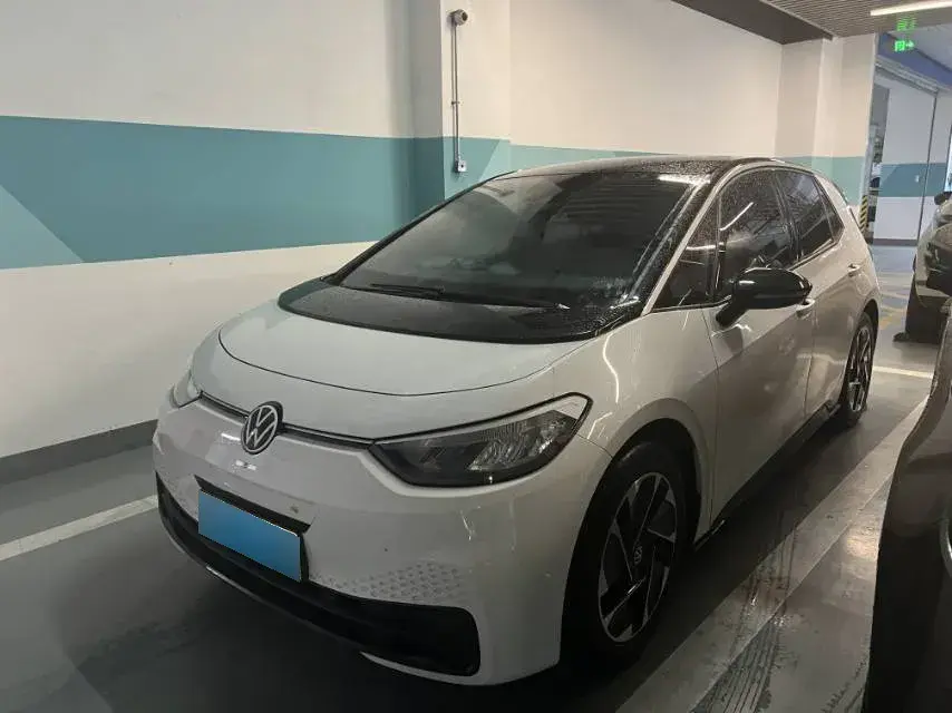 2023 Volkswagen ID.3 BEV 52.8KWH
