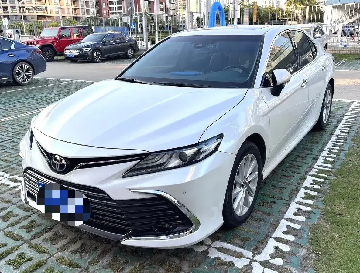 2021 Toyota Camry 2.0L 178HP L4 CVT