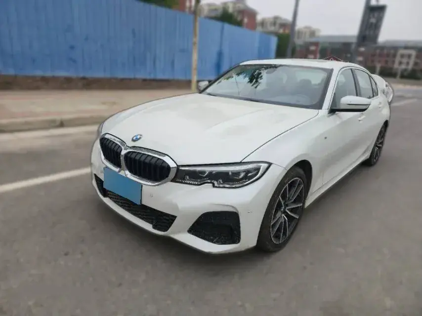 2022 BMW 3 Series 2.0T 156HP L4 8AT